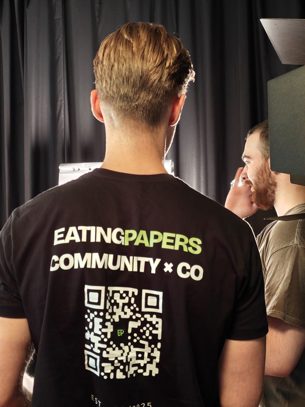 Eatingpapers community shirt with QR code